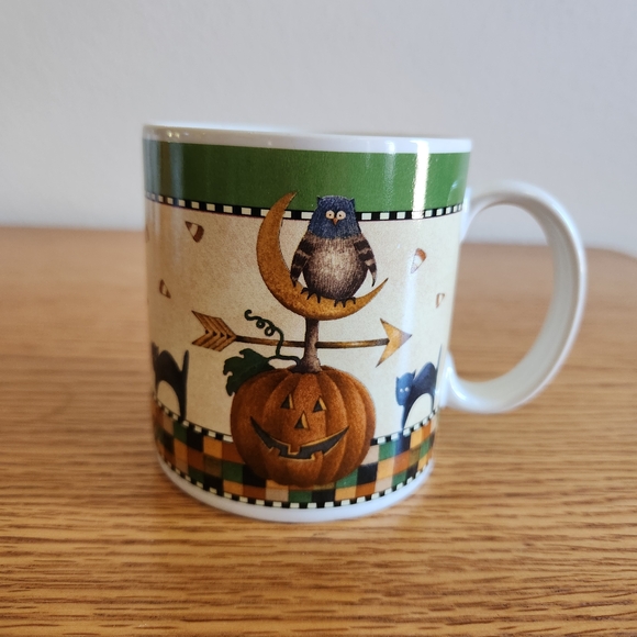 Sakura Other - Sakura Cream and Green Halloween Mug with Owl and Pumpkin